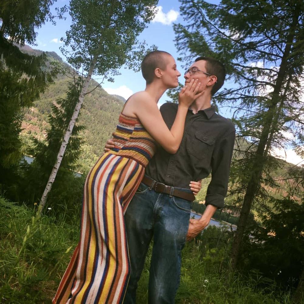 Meet your Posher, Brinae